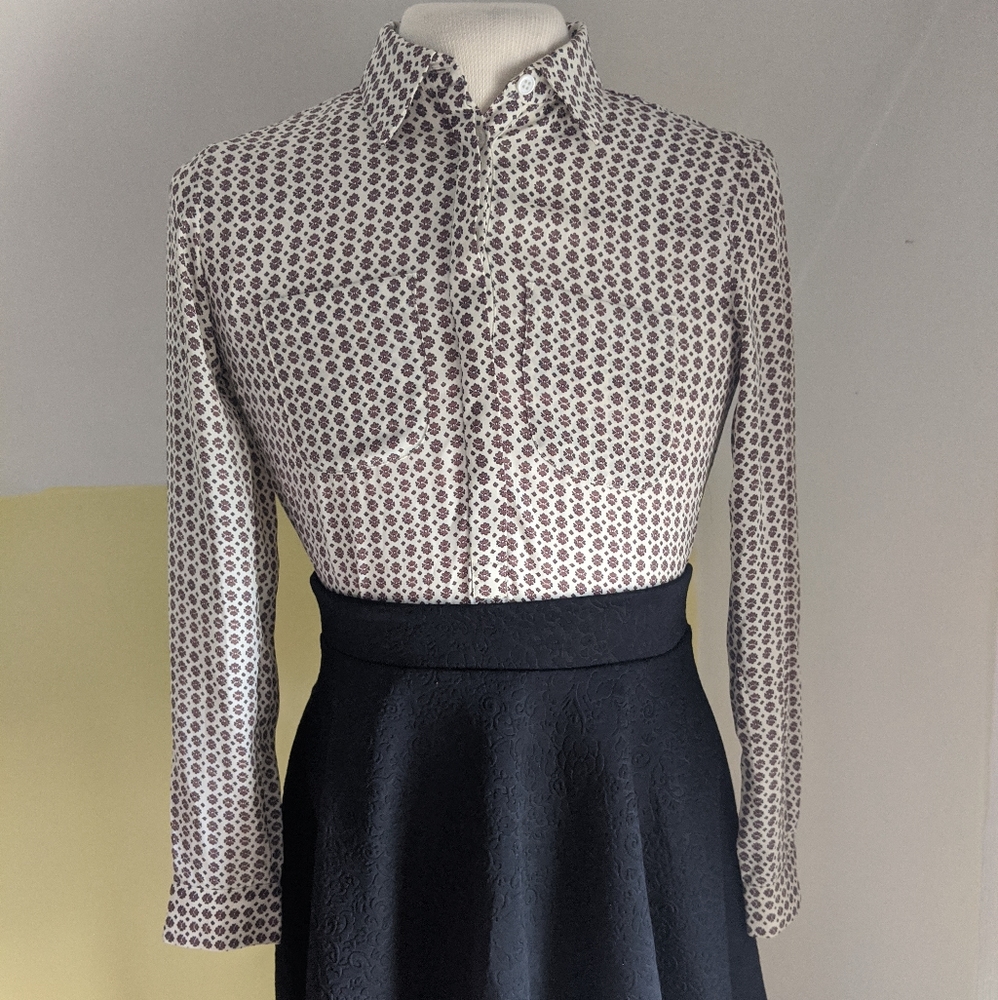 LOFT Long sleeve mini flower blouse